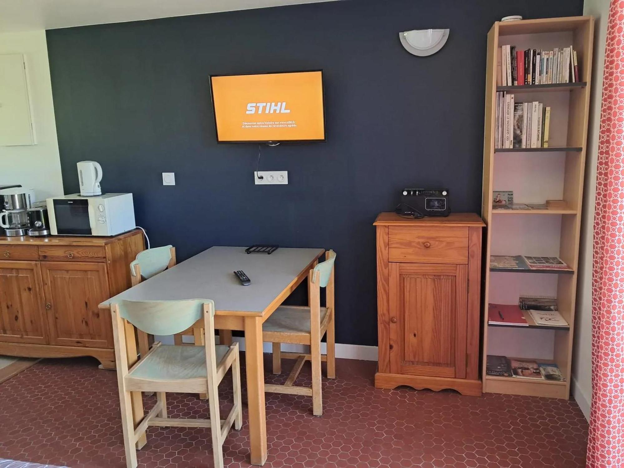 Studio Charmant A Treignac Avec Terrasse De 22 M² 外观 照片